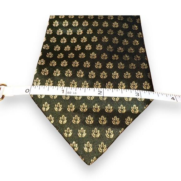 Polo Ralph Lauren Green Leaf Motif Handmade in USA Silk Tie - Picture 3 of 5